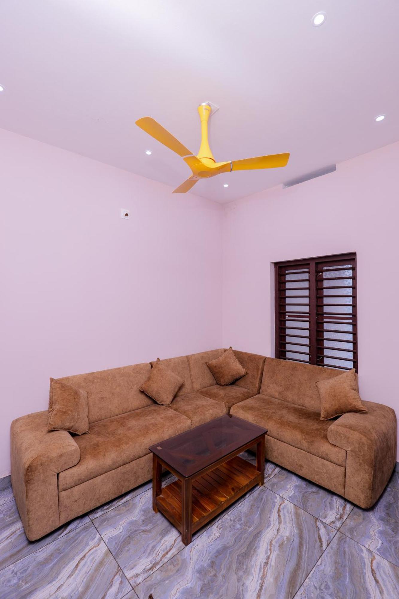 Sky Blue Homestay With Pool Vythiri Εξωτερικό φωτογραφία